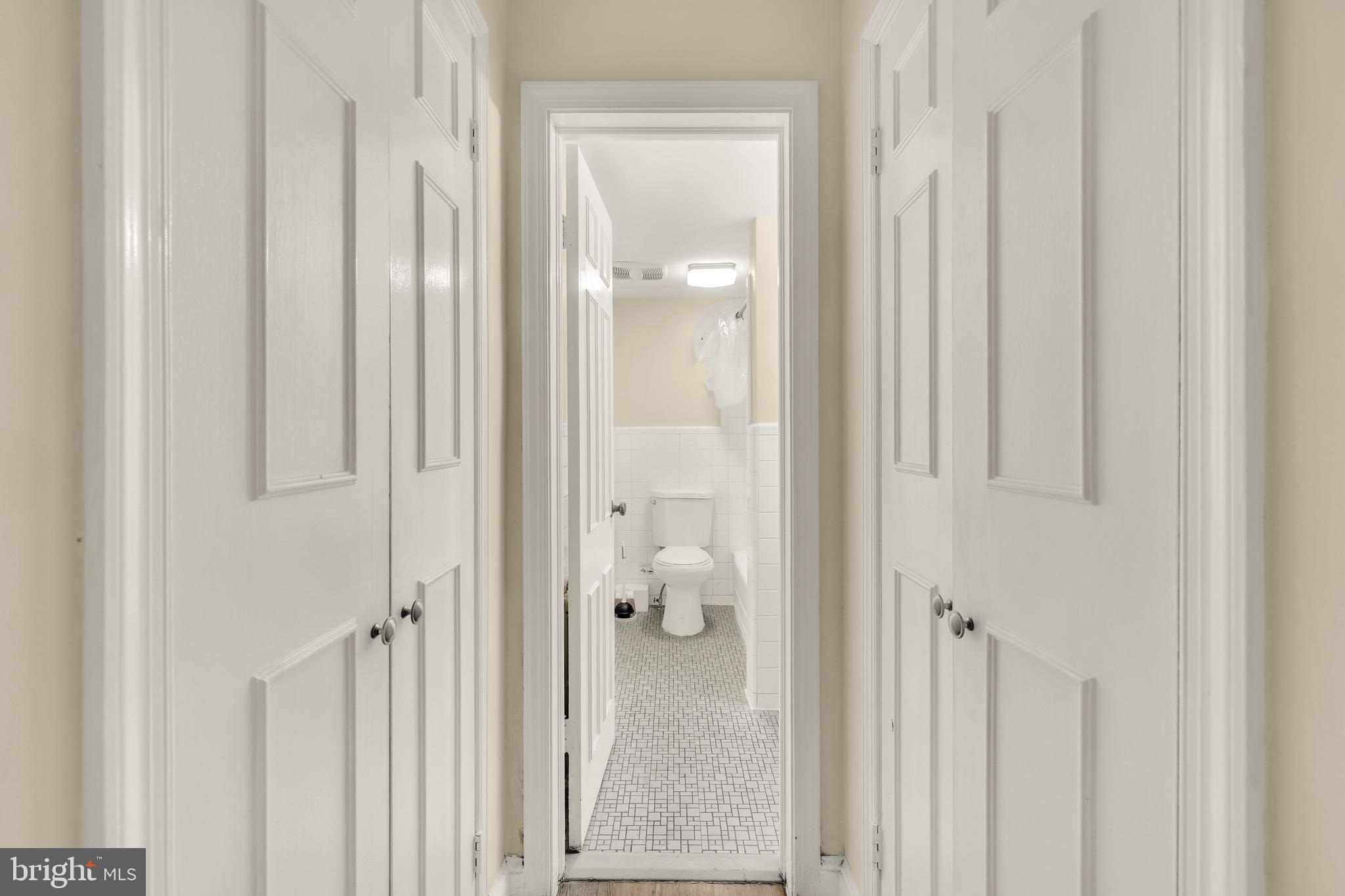 323 MARYLAND AVENUE NE