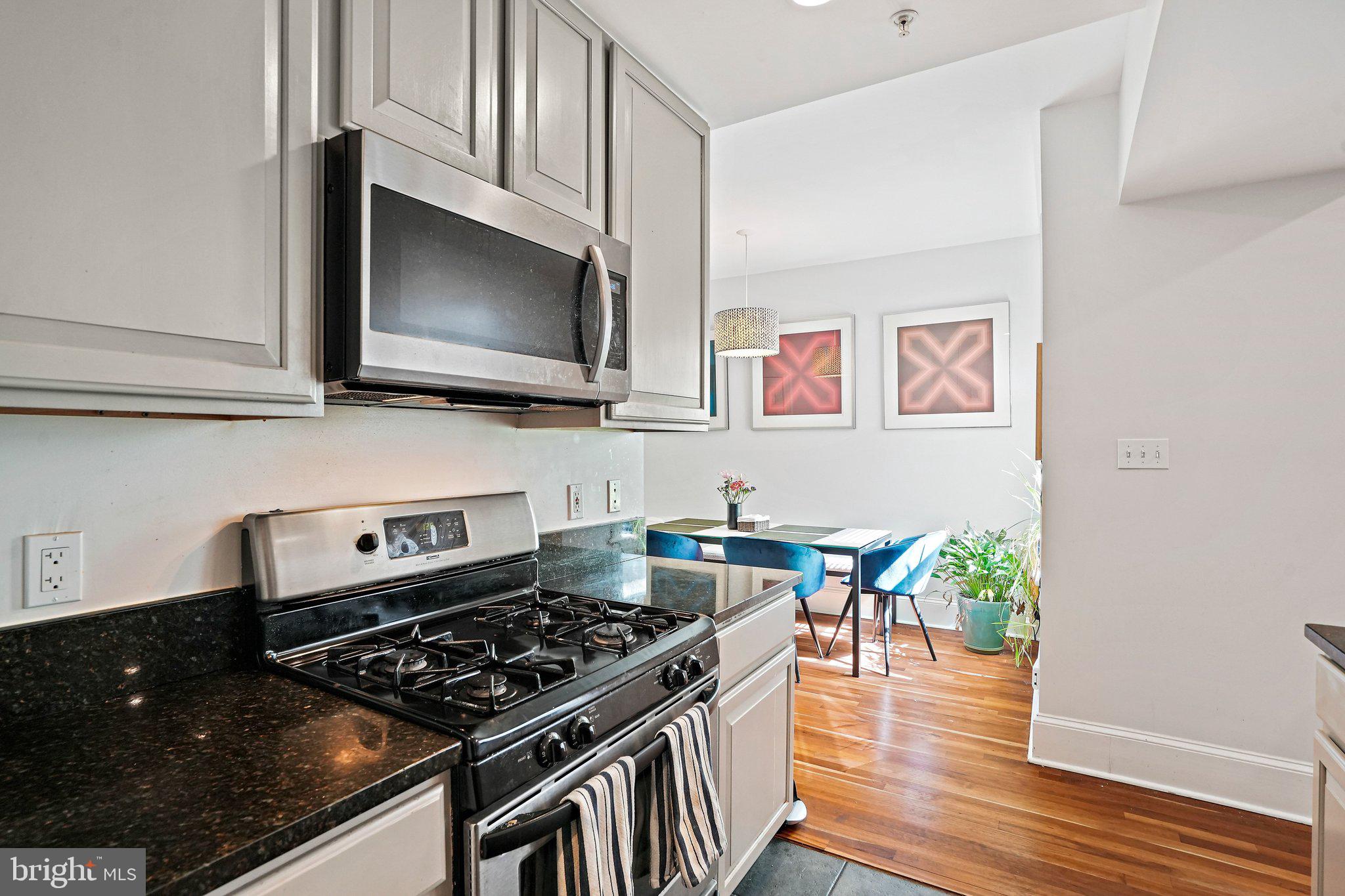 1212 M STREET NW 302