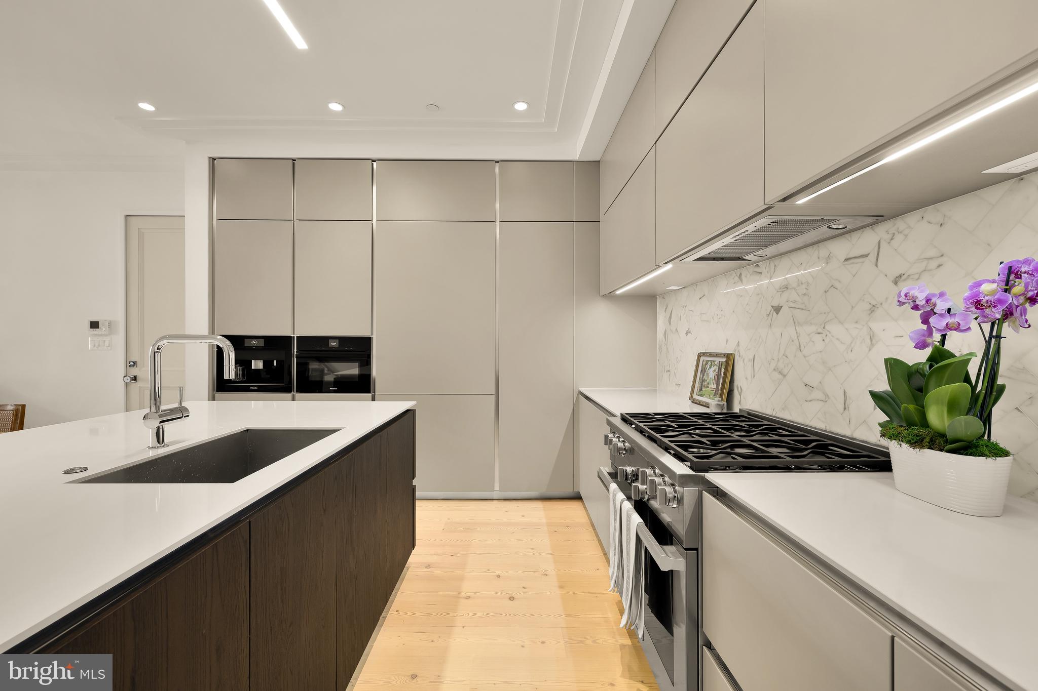 1837 WYOMING AVENUE NW B