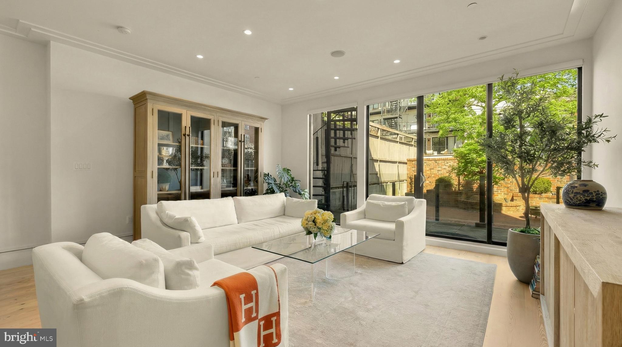 1837 WYOMING AVENUE NW B