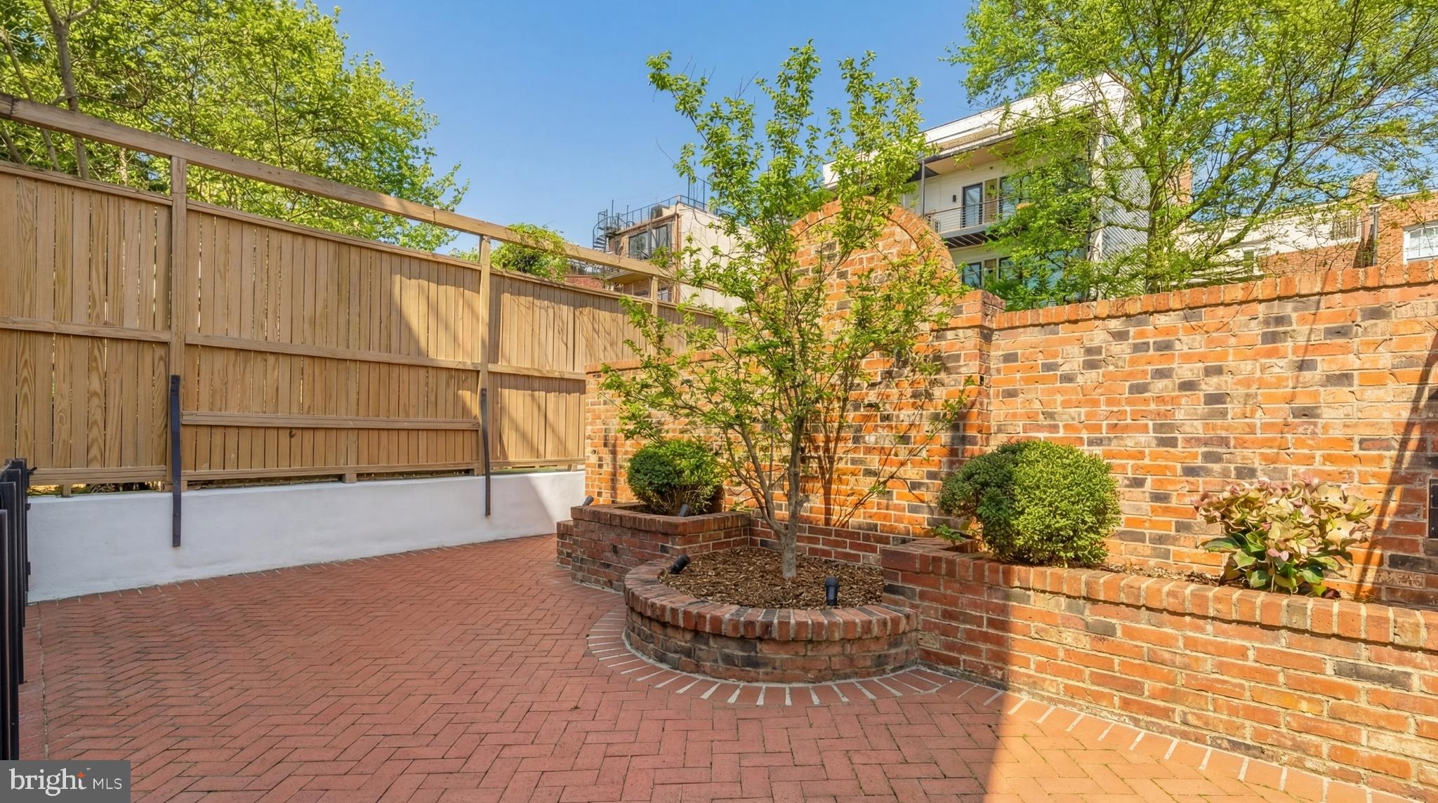 1837 WYOMING AVENUE NW B