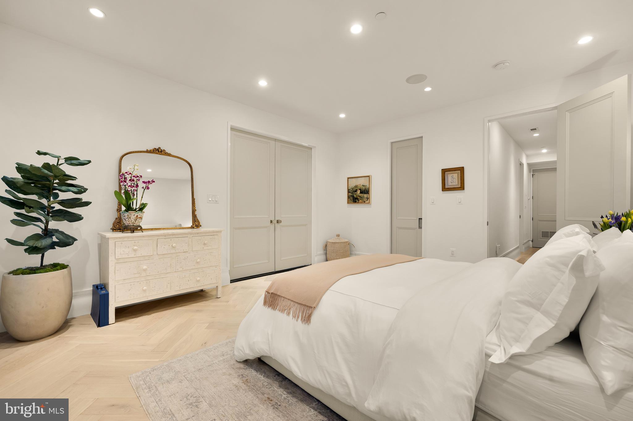 1837 WYOMING AVENUE NW B