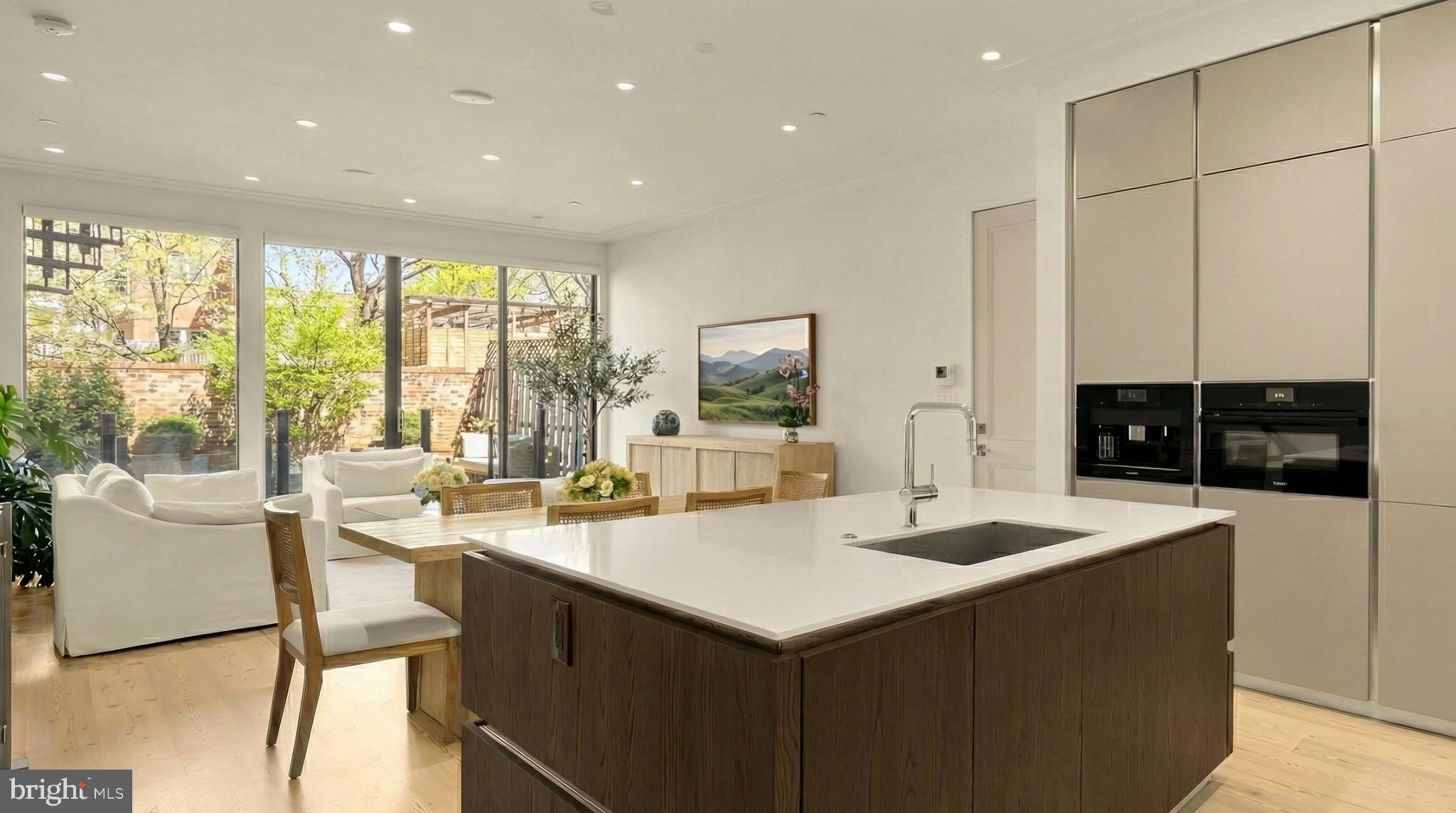 1837 WYOMING AVENUE NW B