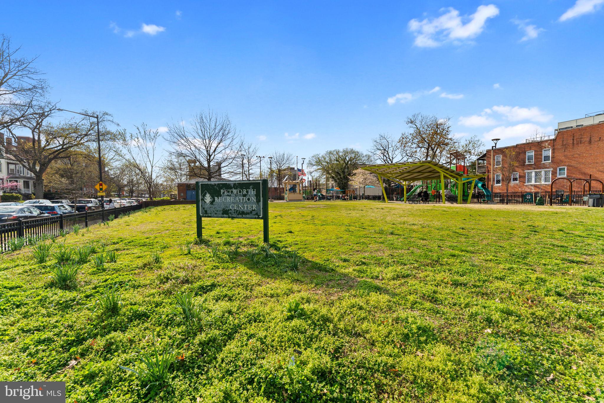 424 SHEPHERD STREET NW