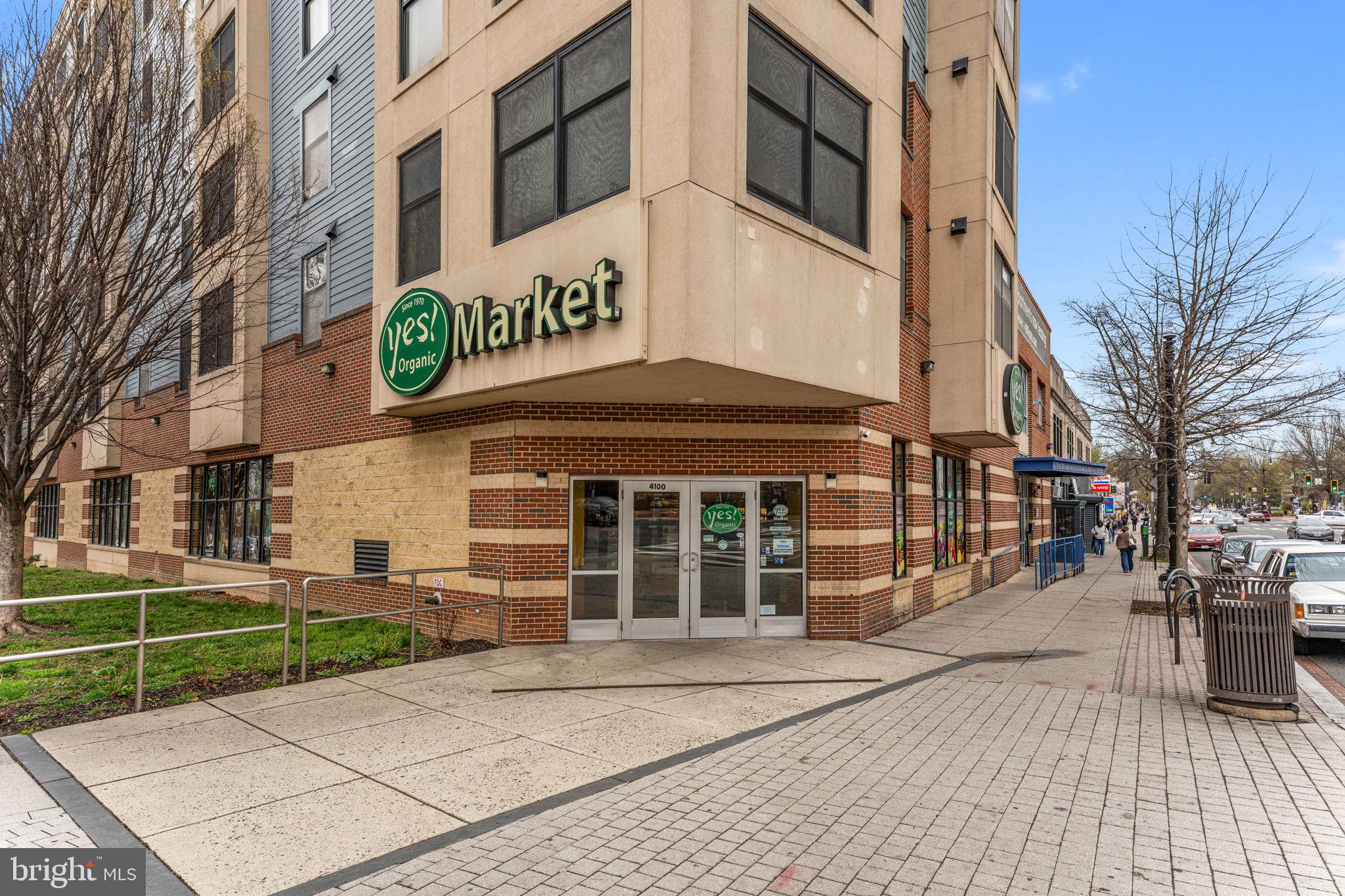 424 SHEPHERD STREET NW