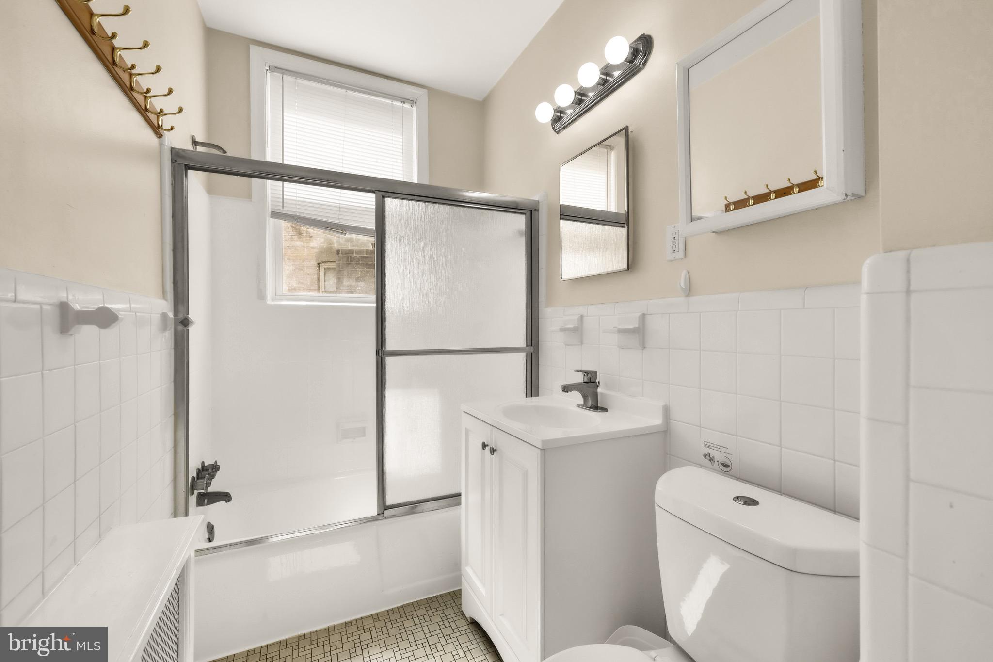 323 MARYLAND AVENUE NE