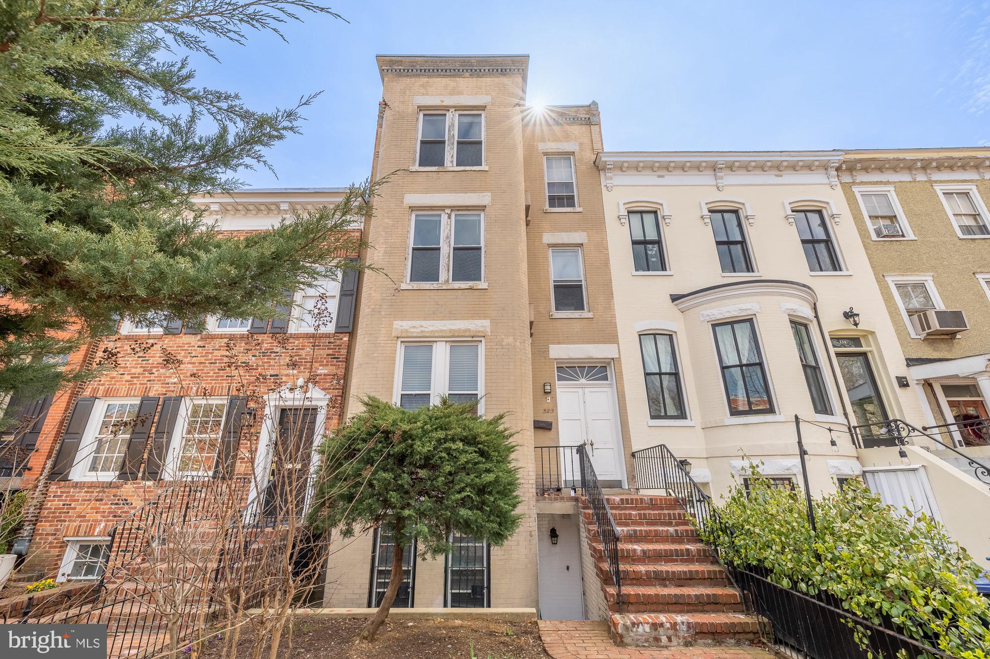 323 MARYLAND AVENUE NE