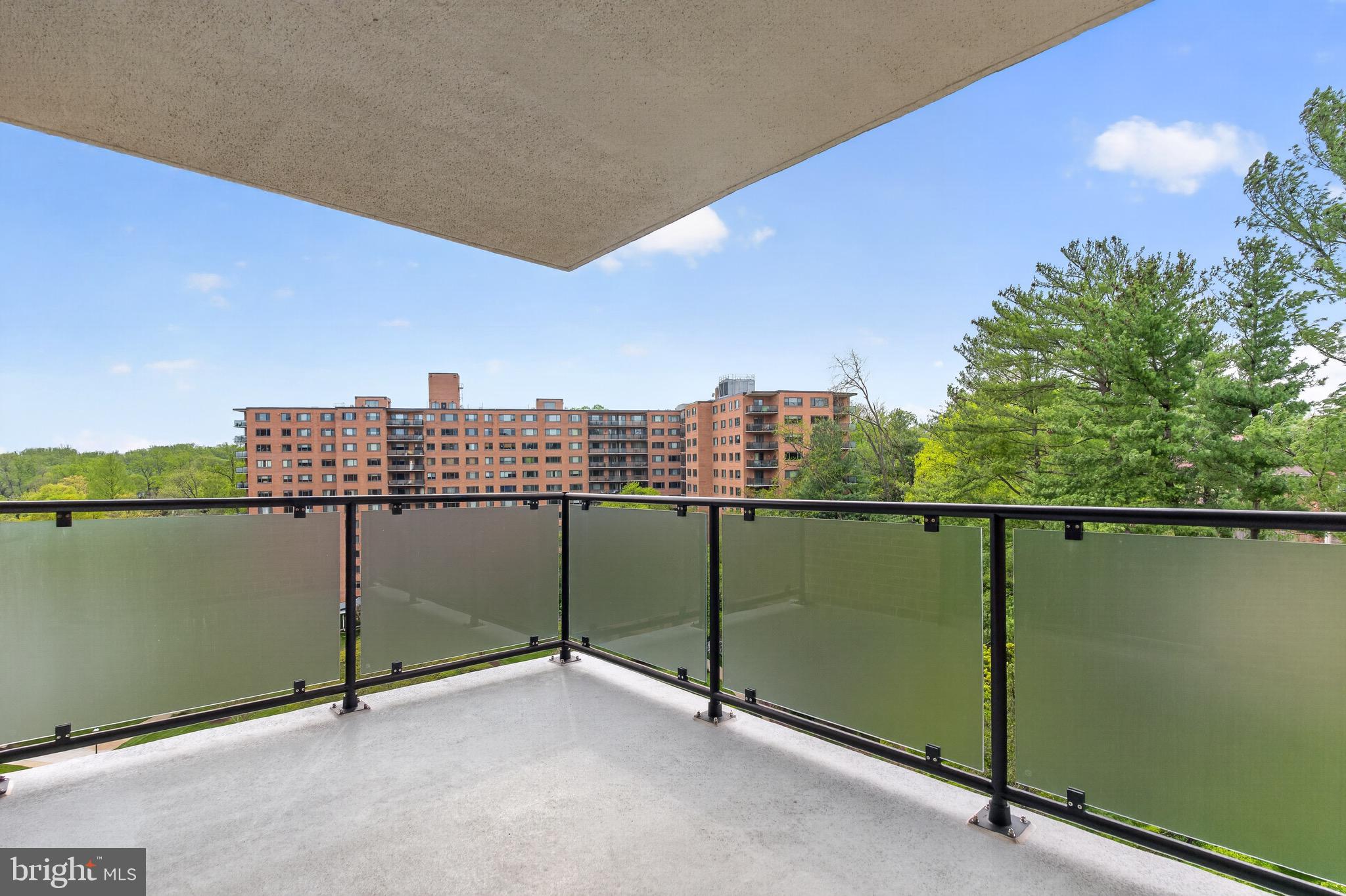 4201 CATHEDRAL AVENUE NW 1024E