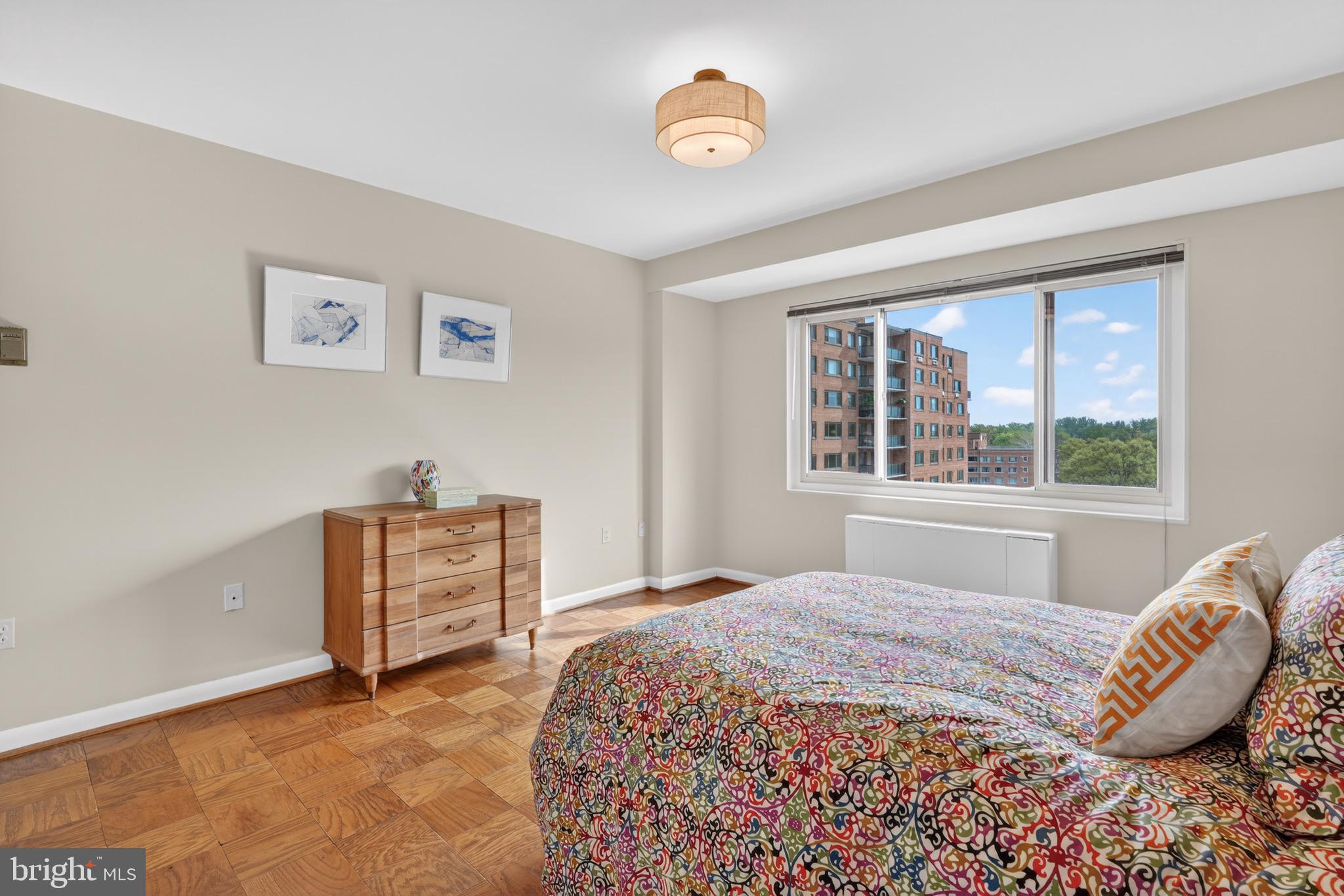 4201 CATHEDRAL AVENUE NW 1024E