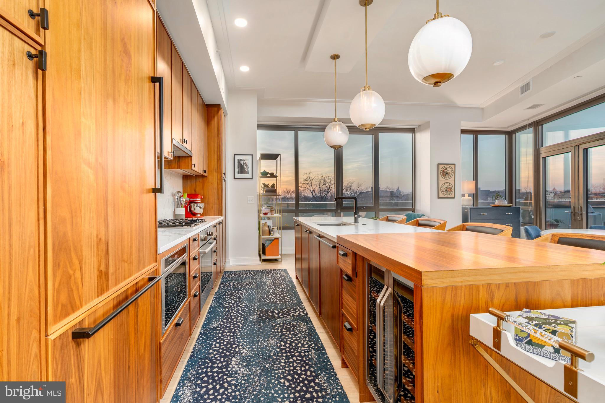 1111 PENNSYLVANIA AVENUE SE 408