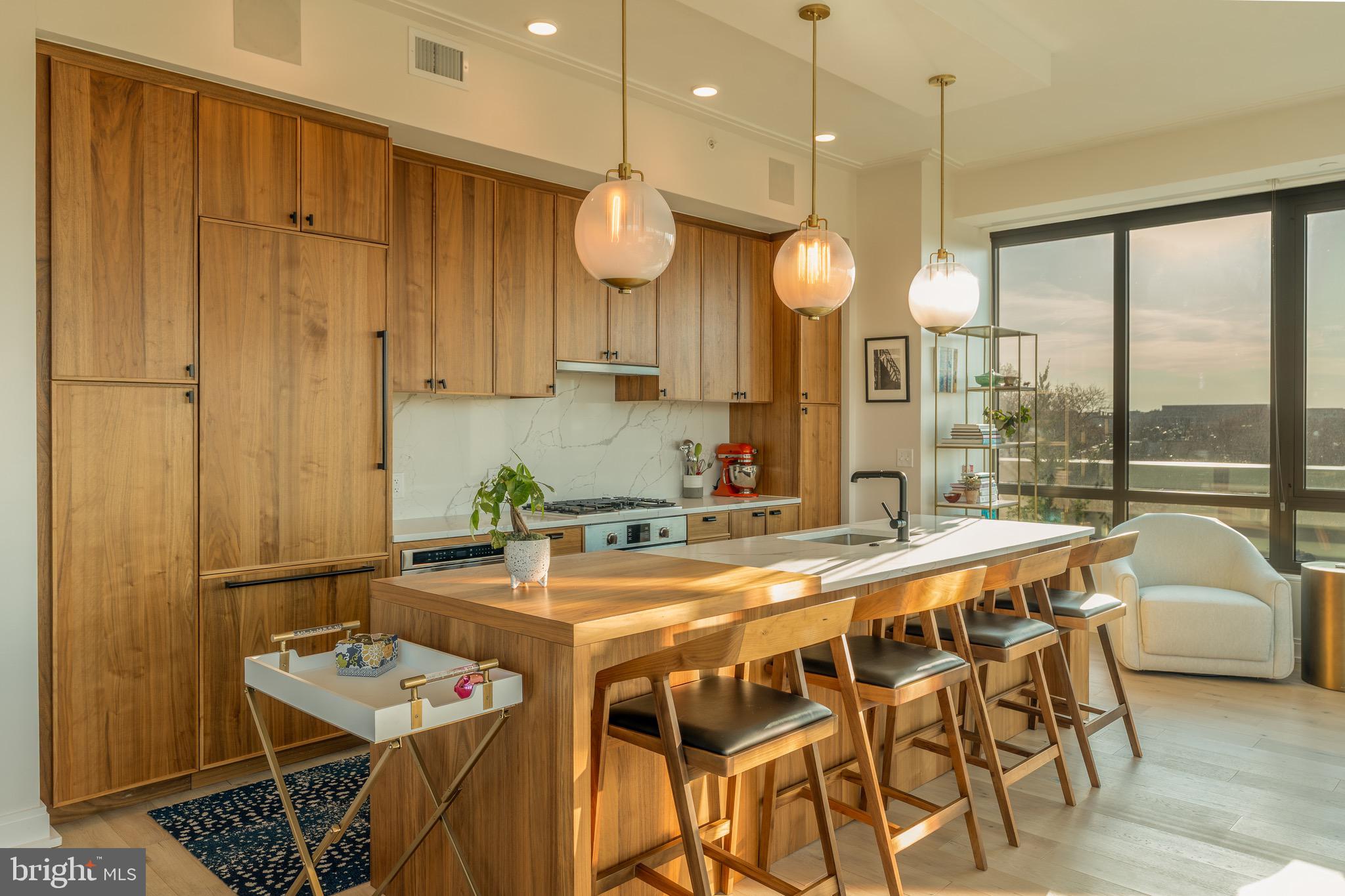 1111 PENNSYLVANIA AVENUE SE 408