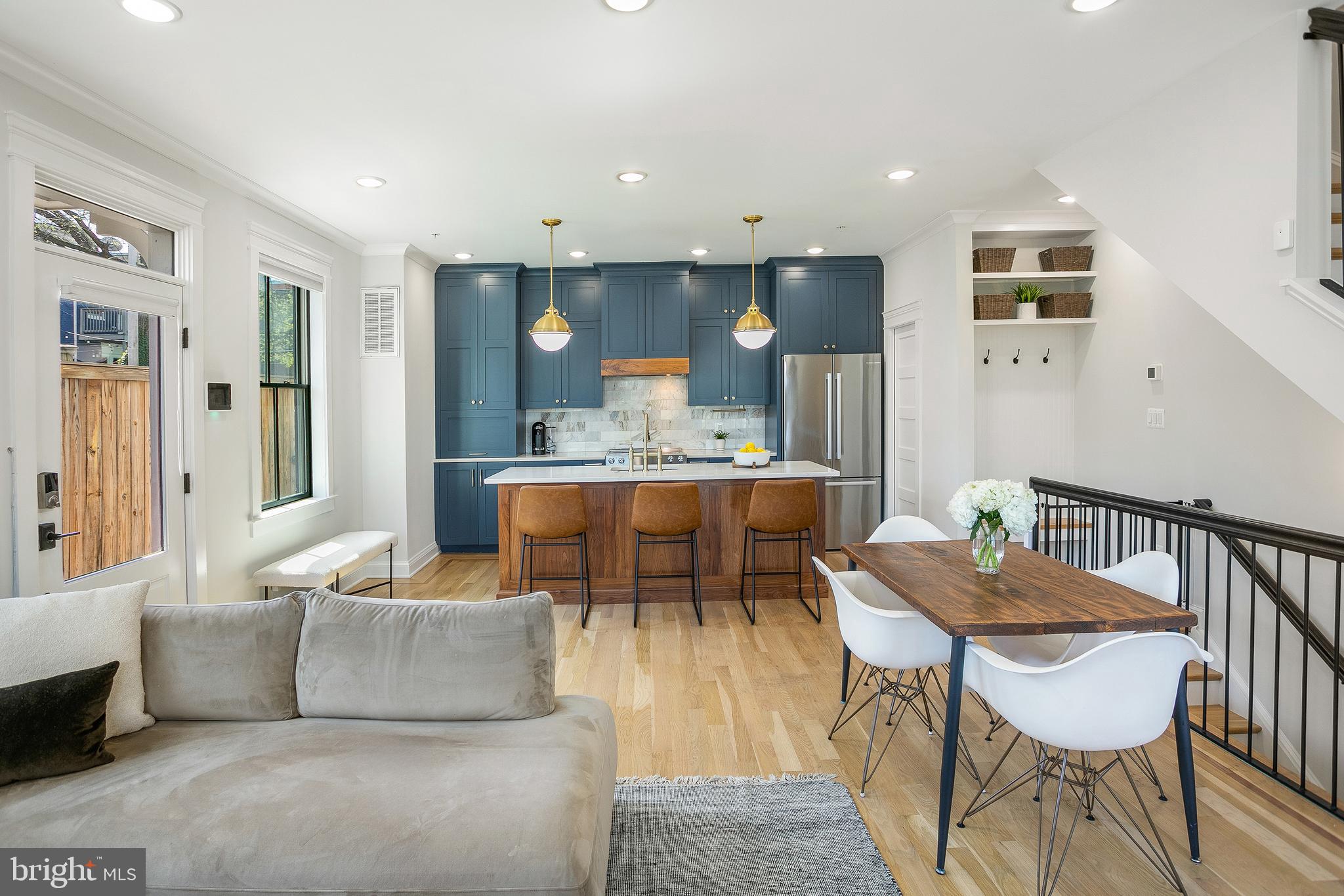 3569 WARDER STREET NW 5