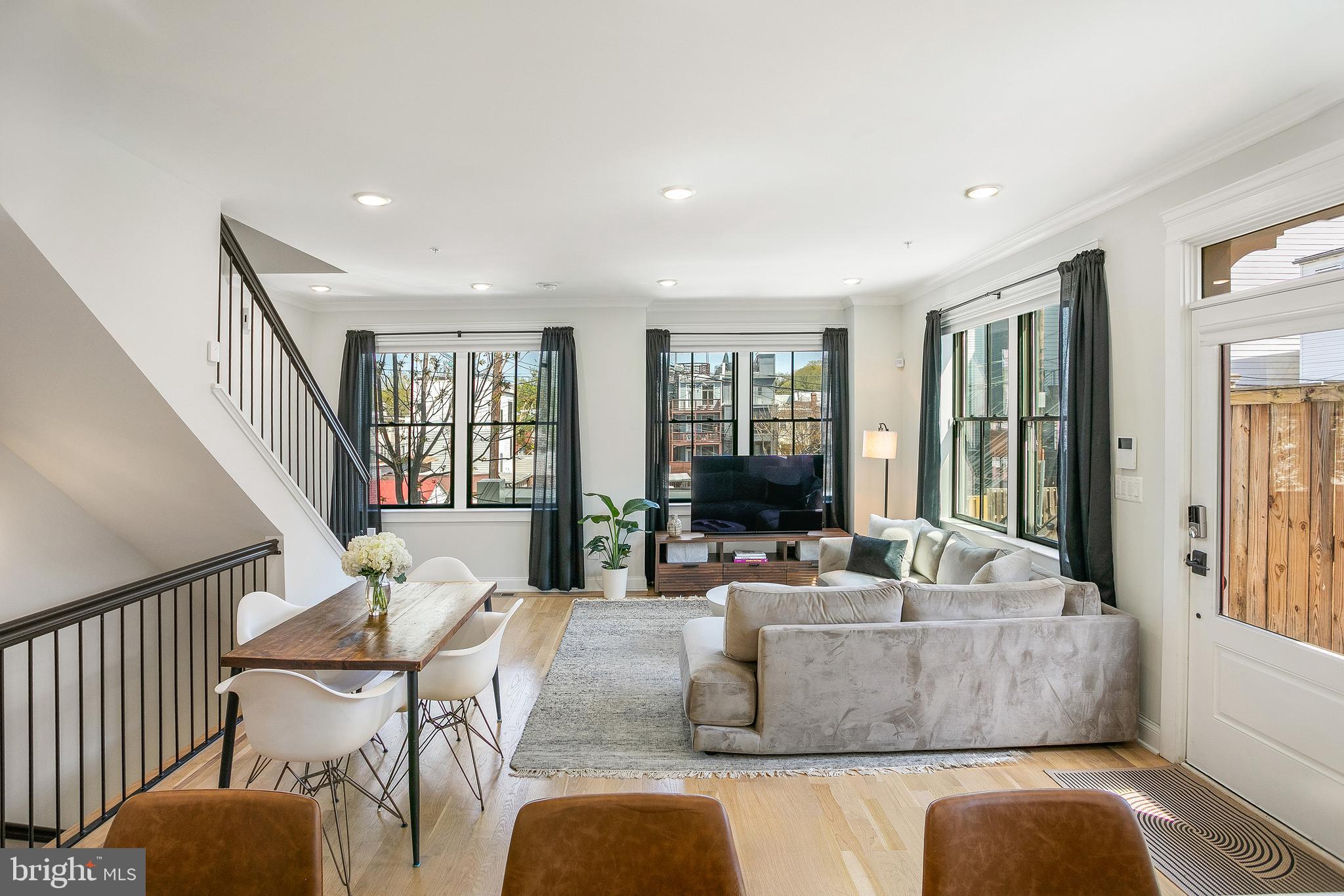 3569 WARDER STREET NW 5