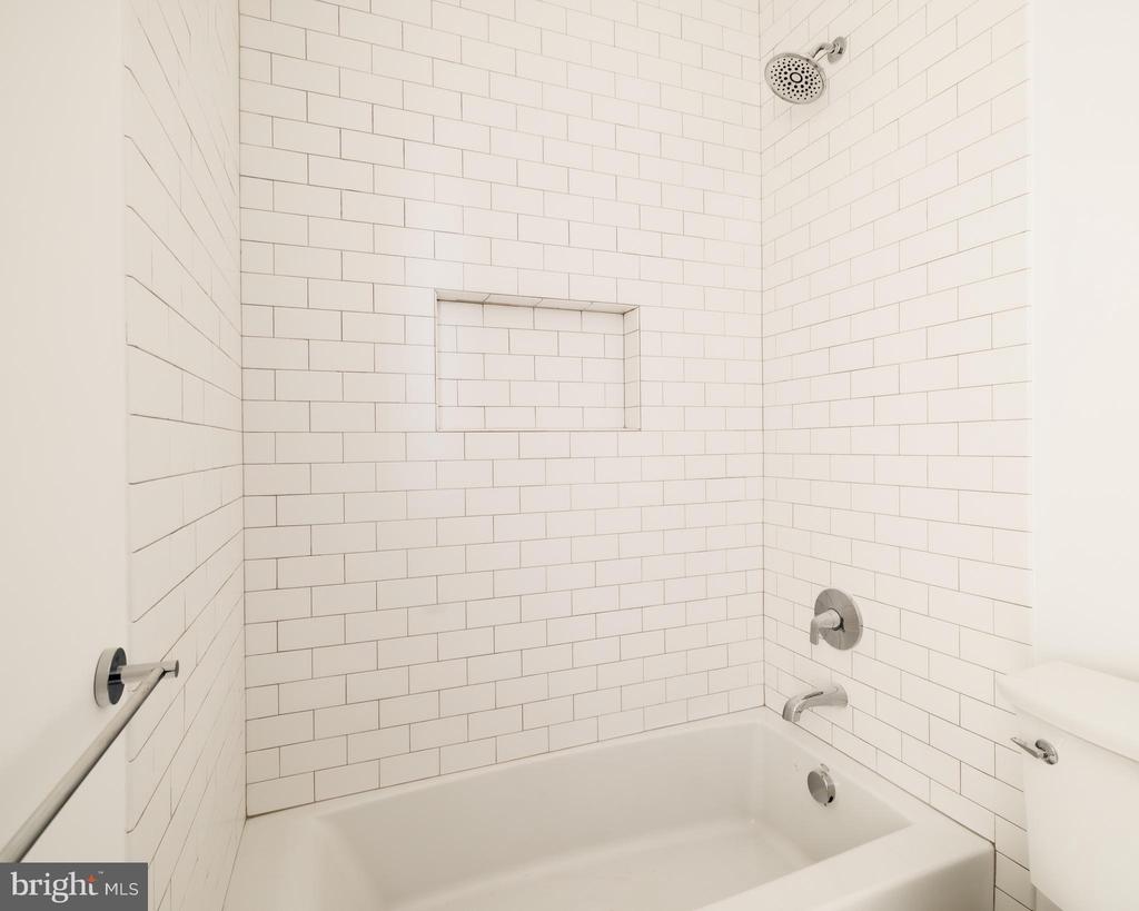 304 N STREET NW 1