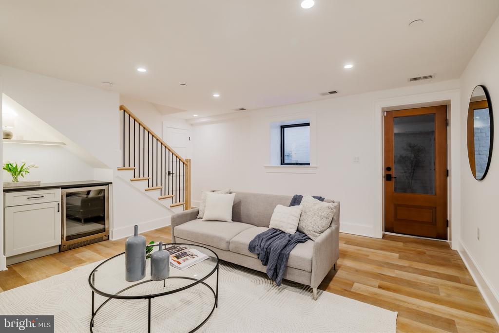 304 N STREET NW 1