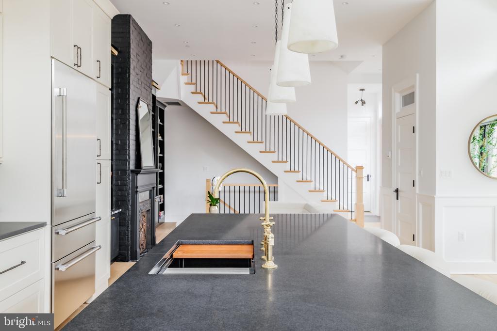 304 N STREET NW 1