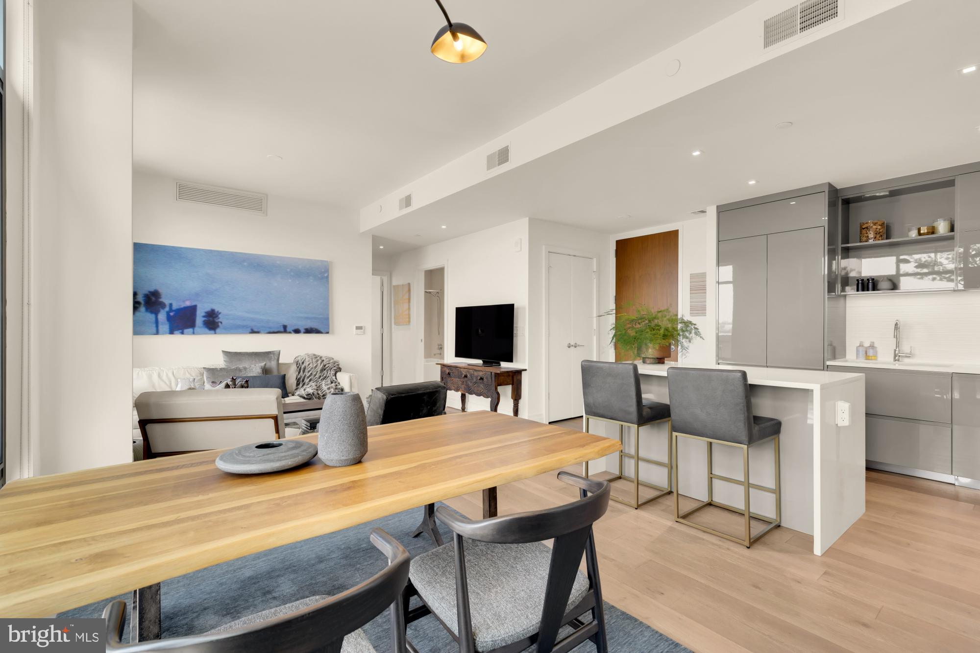 810 O STREET NW 901