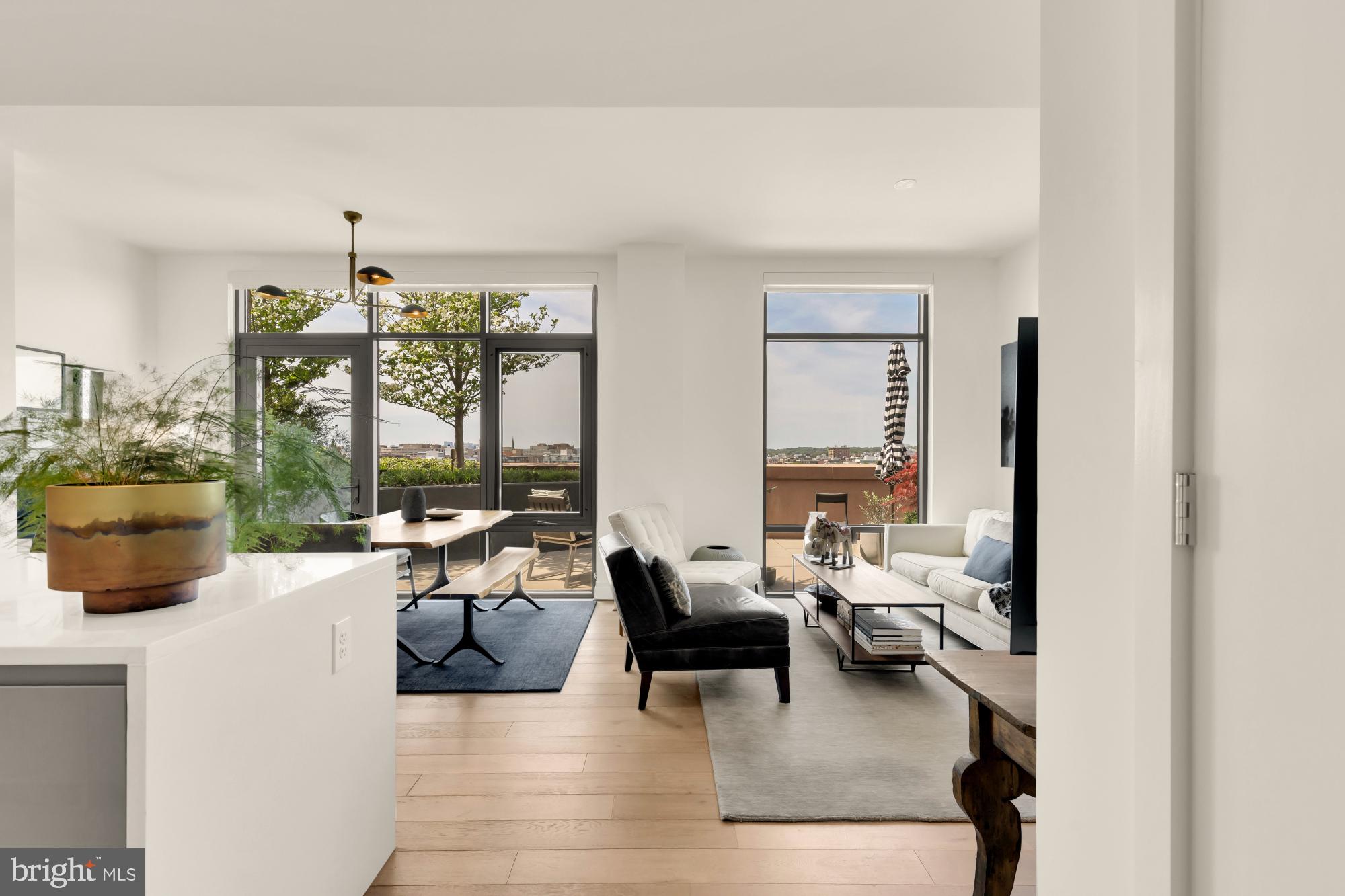 810 O STREET NW 901