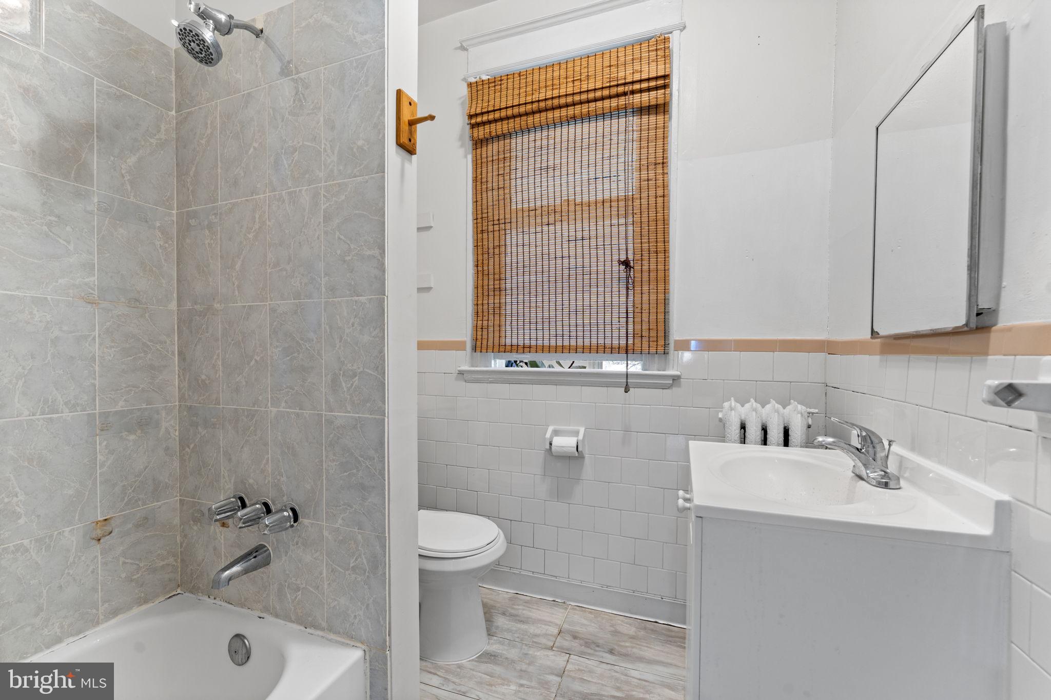 818 UPSHUR STREET NW