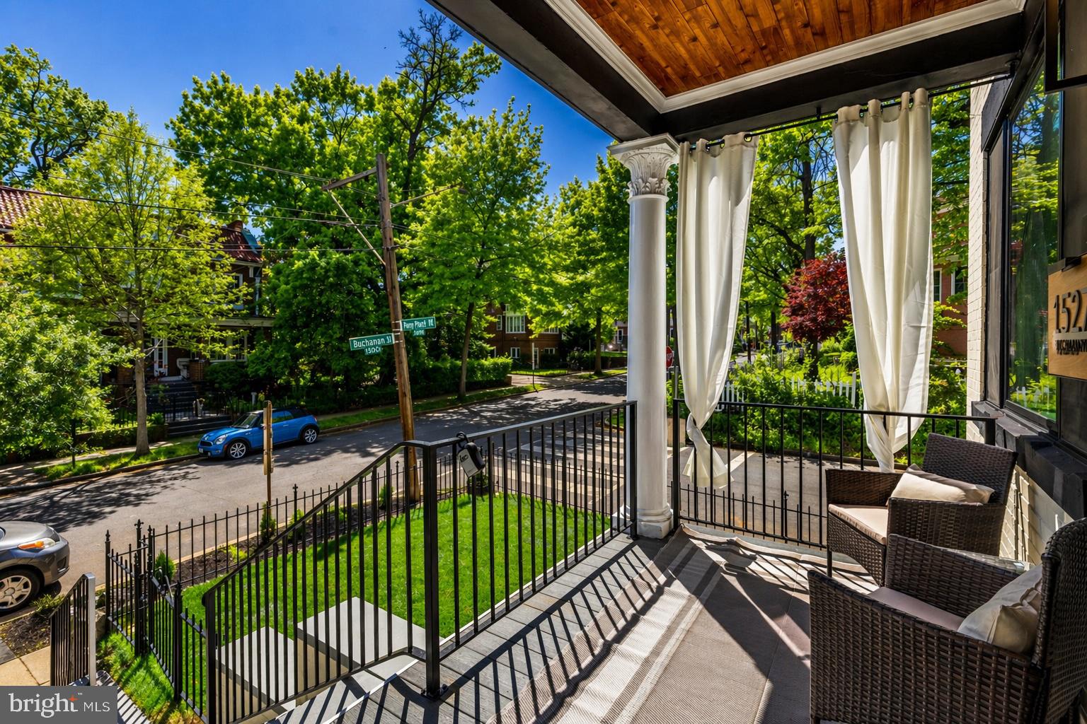 1527 BUCHANAN STREET NW