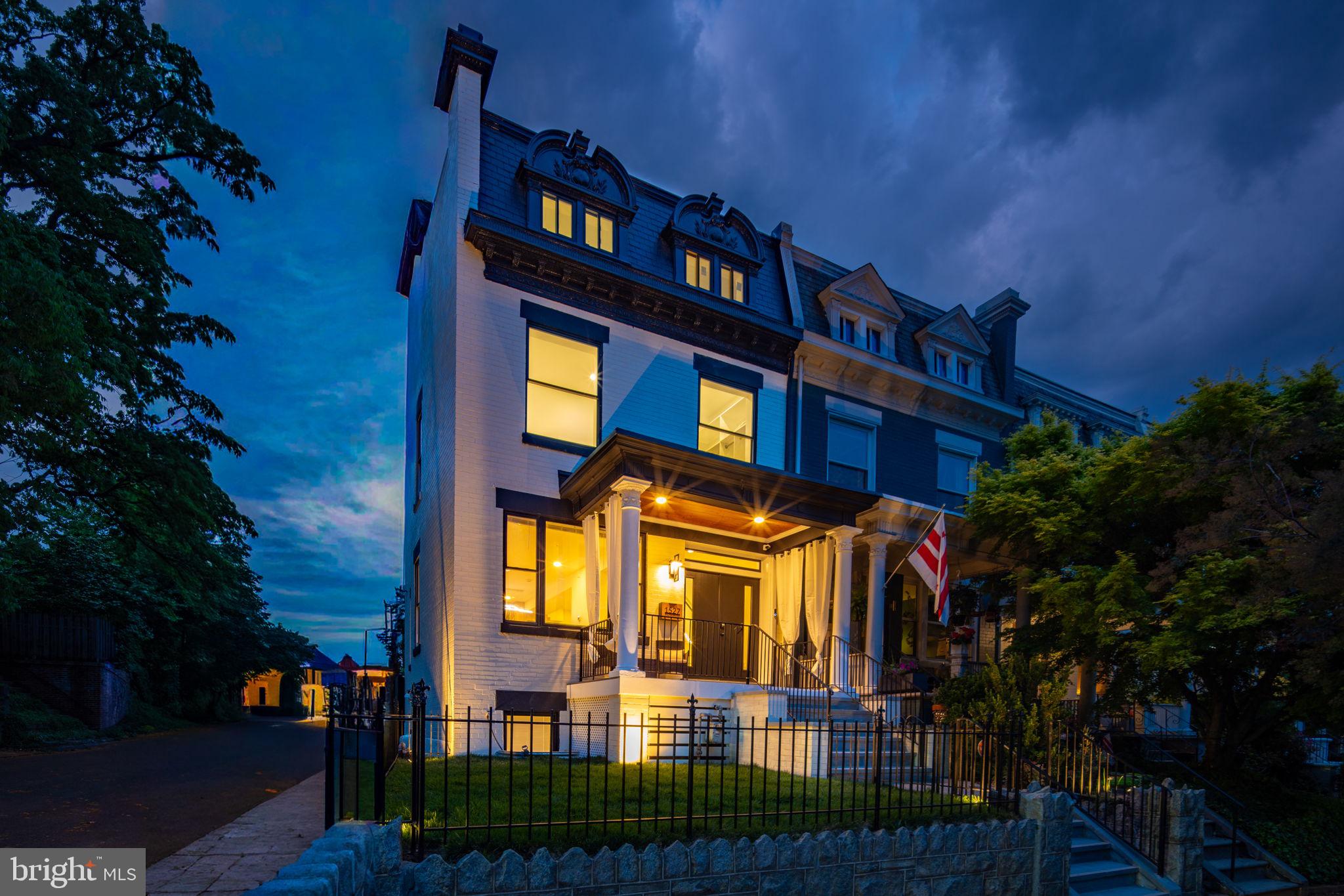1527 BUCHANAN STREET NW