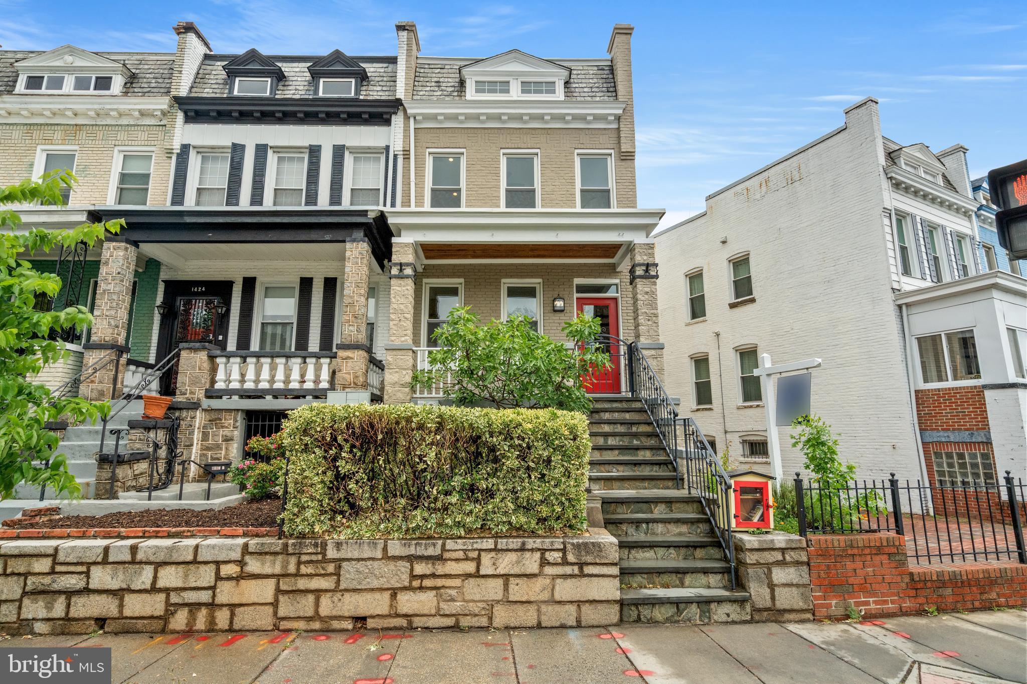 1426 MASSACHUSETTS AVENUE SE