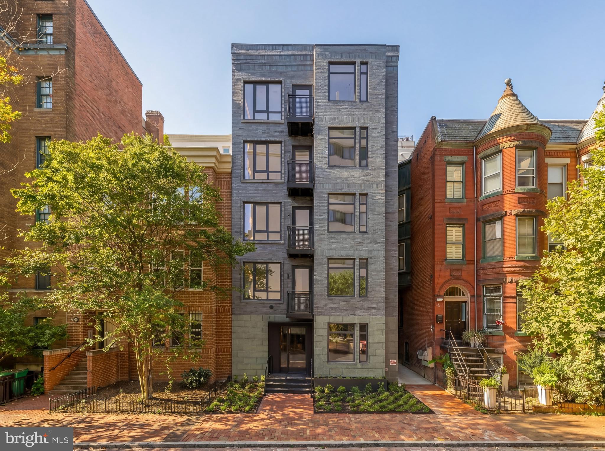 1128 10TH STREET NW 402