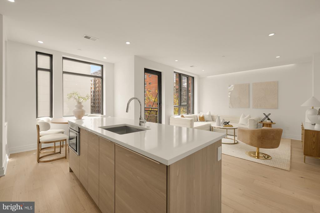 1128 10TH STREET NW 401