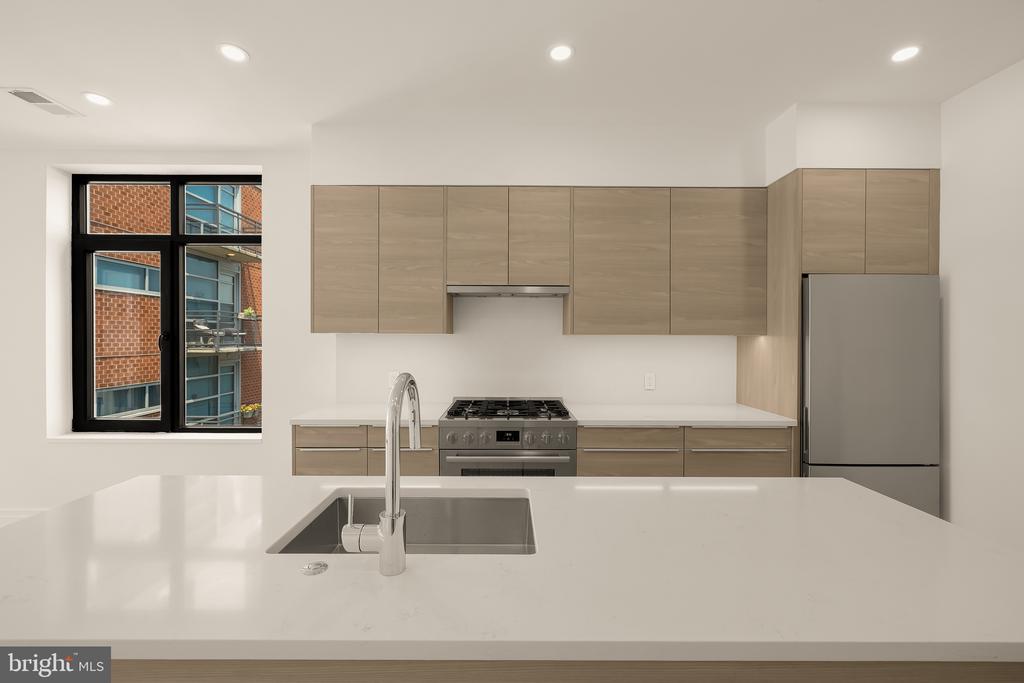 1128 10TH STREET NW Unit: 502