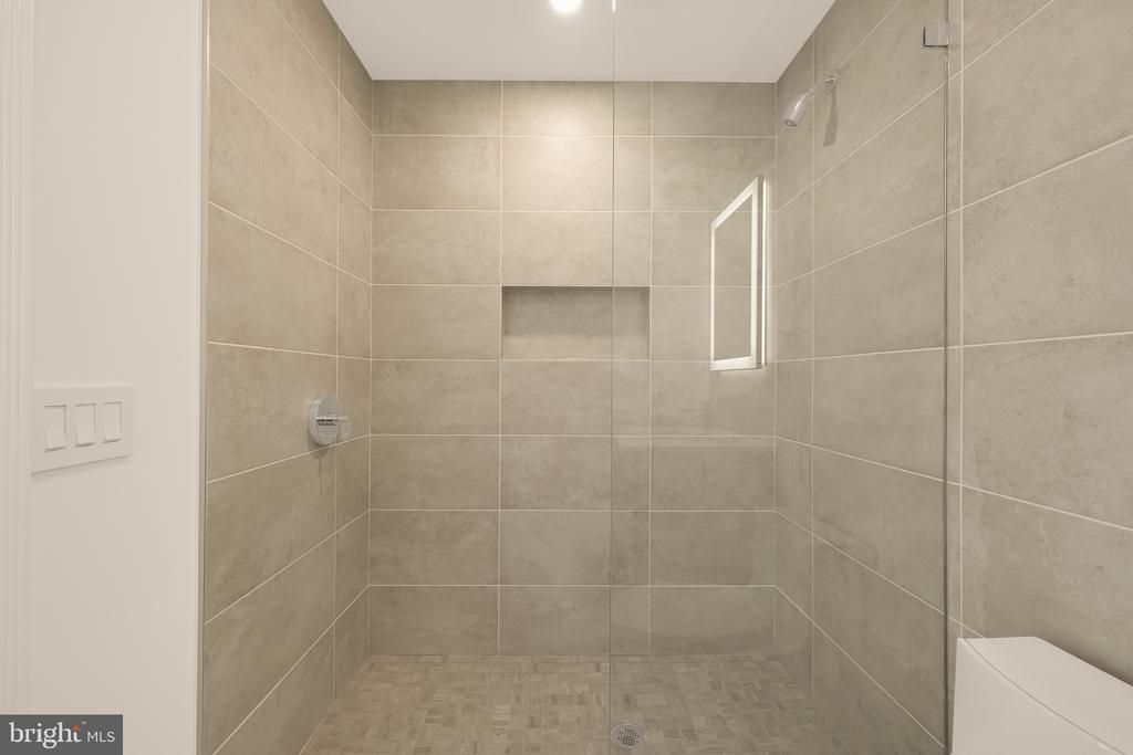 1128 10TH STREET NW Unit: 502