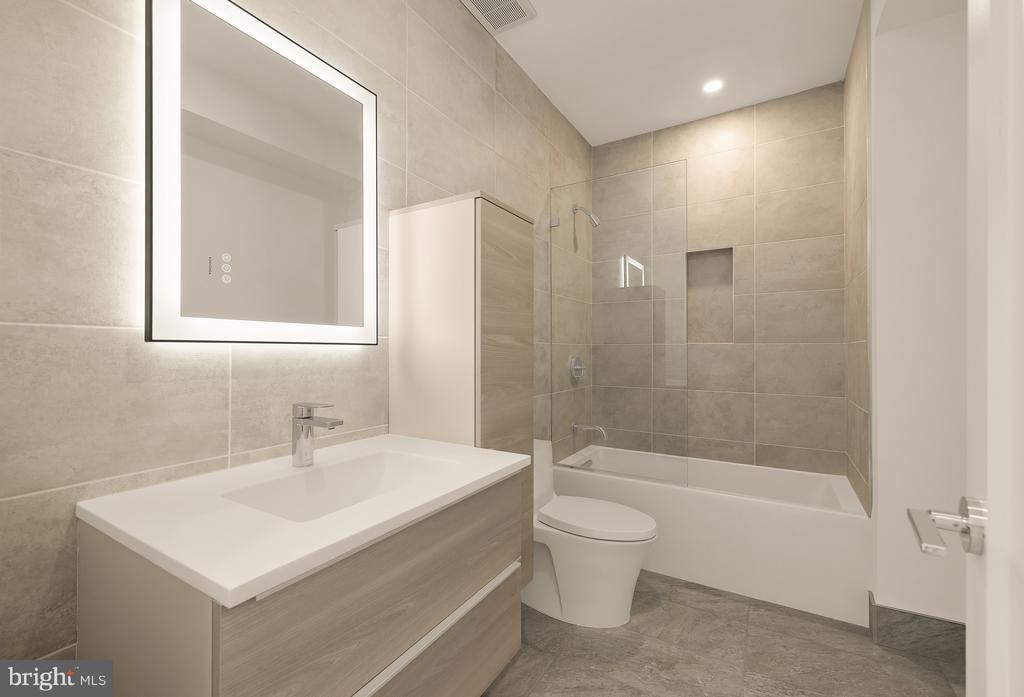1128 10TH STREET NW Unit: 501
