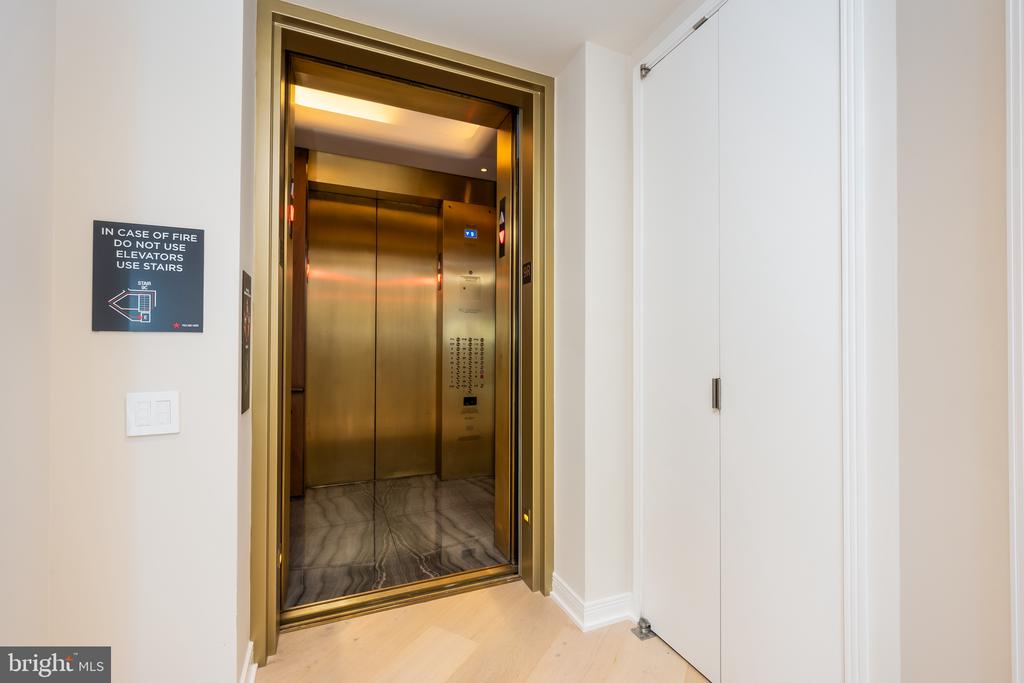 601 WHARF STREET SW Unit: 901