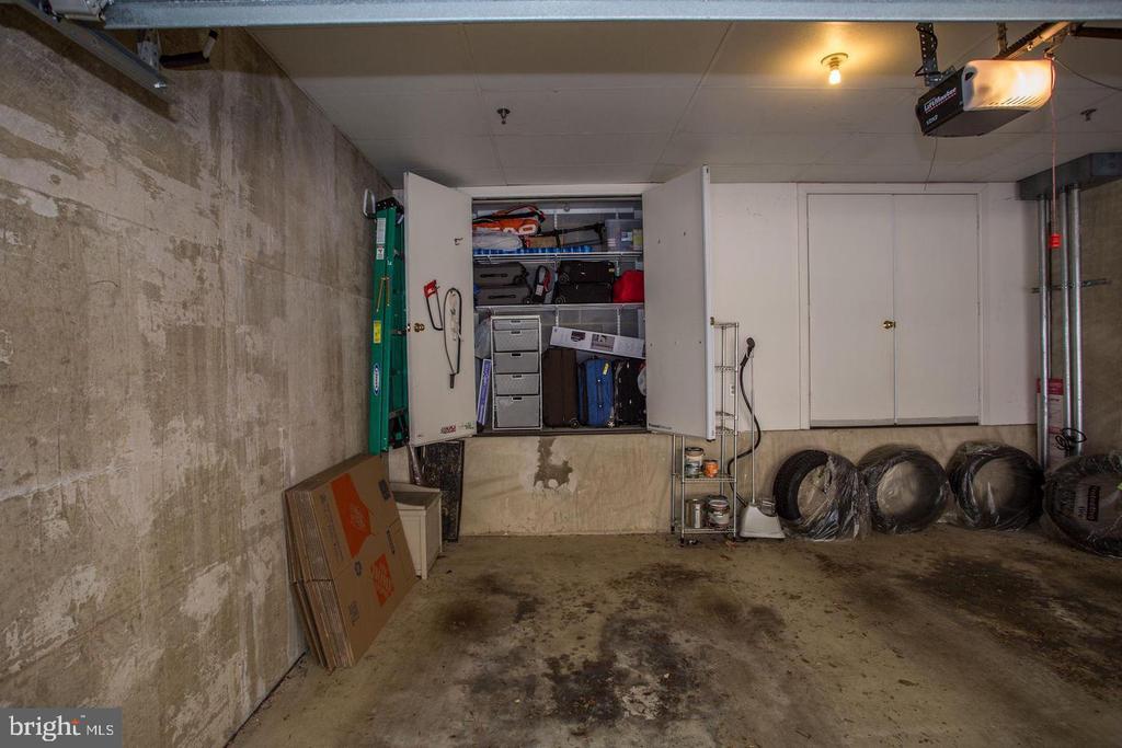 2409 1/2 20TH STREET NW Unit: 1091