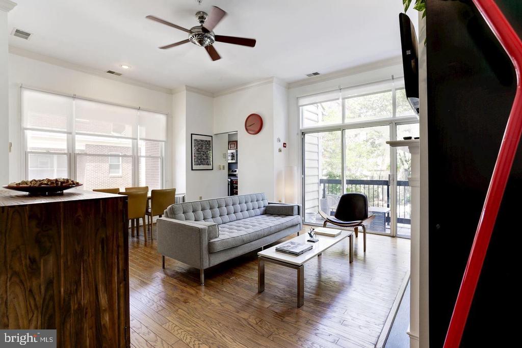 2409 1/2 20TH STREET NW Unit: 1091