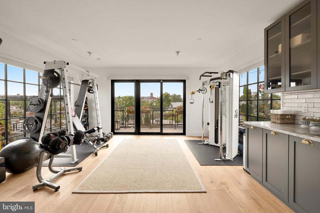 774 GIRARD STREET NW Unit: 7W