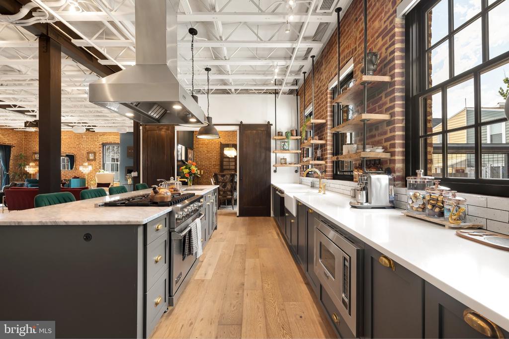 774 GIRARD STREET NW Unit: 7W