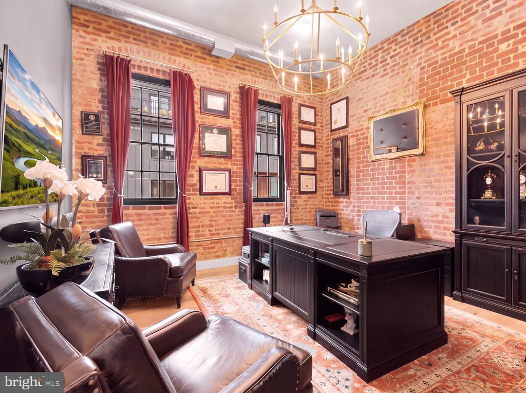 774 GIRARD STREET NW Unit: 7W