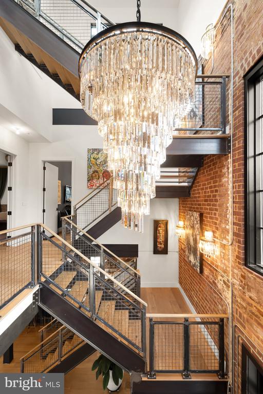 774 GIRARD STREET NW Unit: 7W
