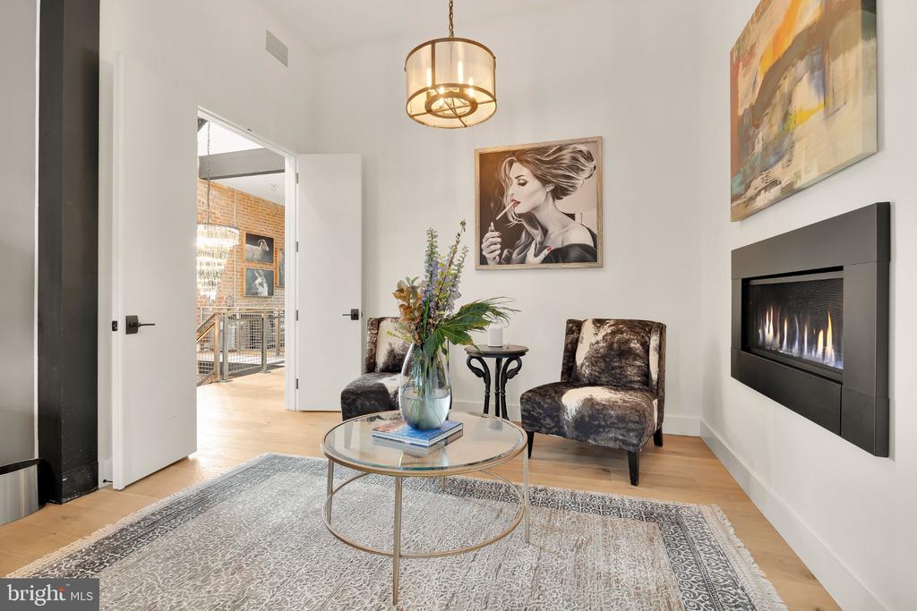 774 GIRARD STREET NW Unit: 7W