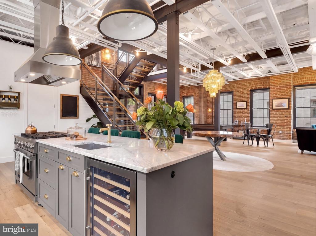774 GIRARD STREET NW Unit: 7W