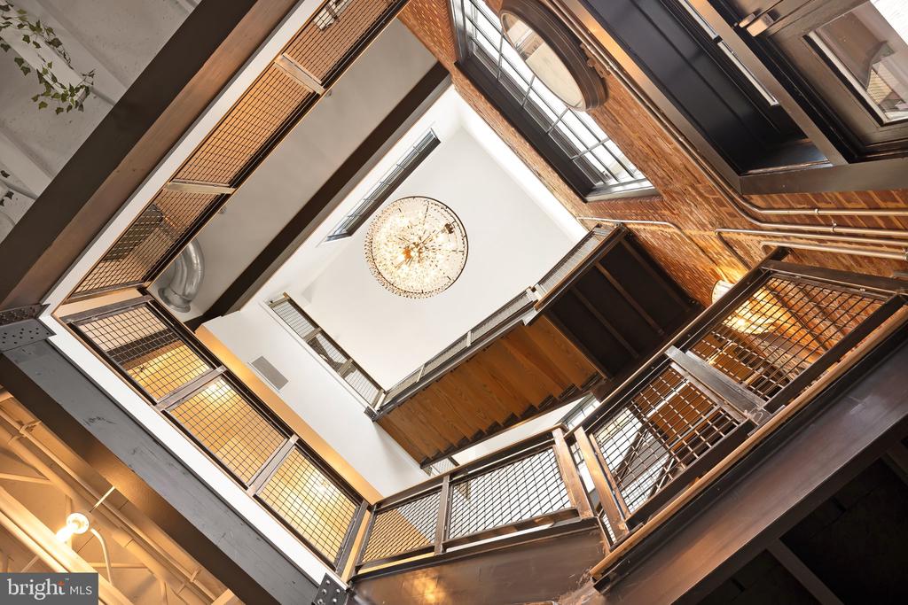 774 GIRARD STREET NW Unit: 7W