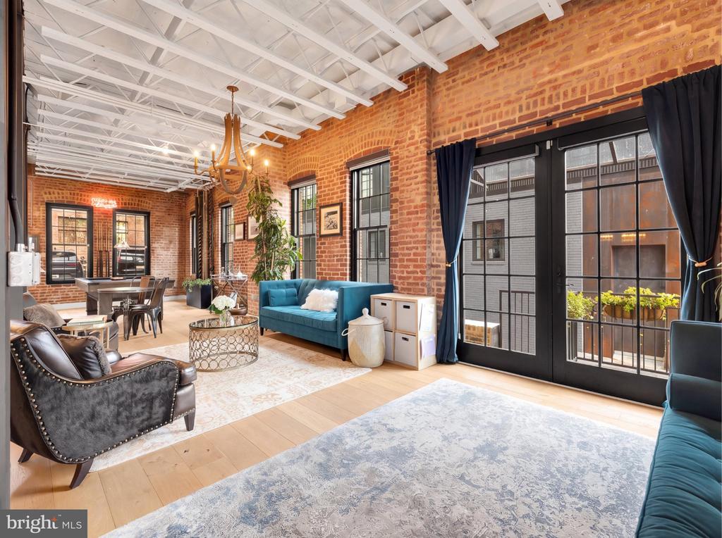 774 GIRARD STREET NW Unit: 7W