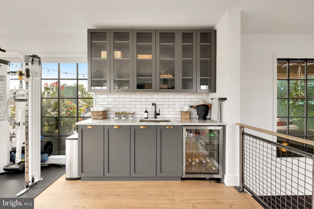 774 GIRARD STREET NW Unit: 7W