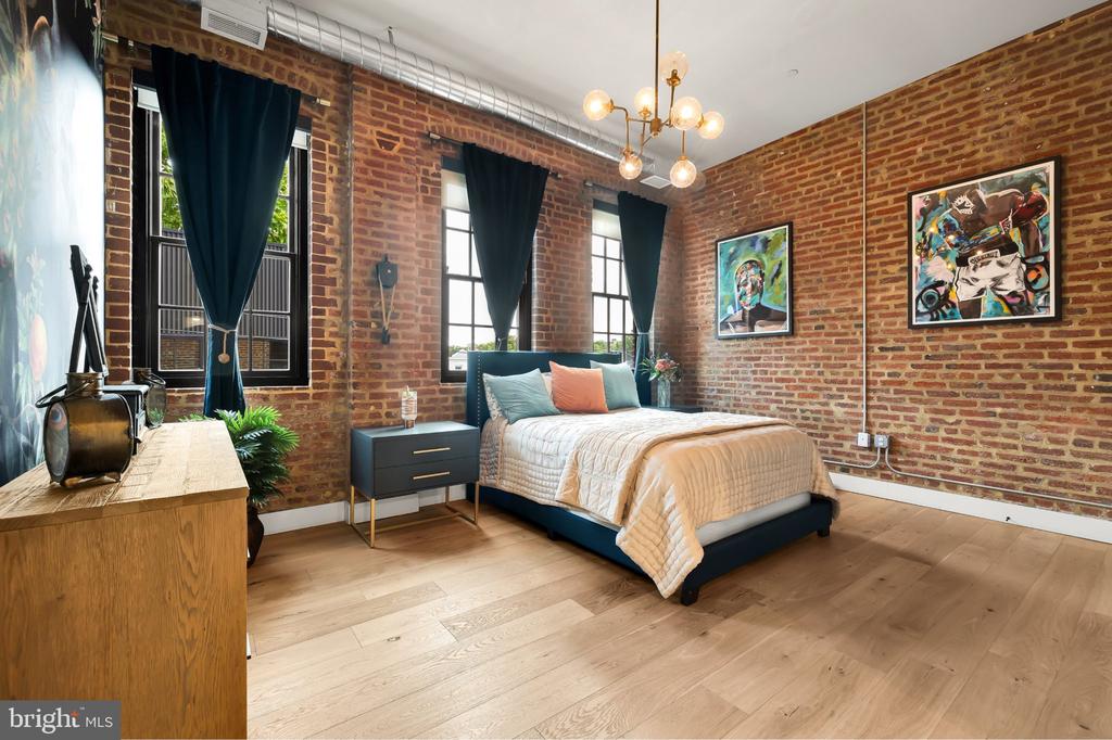 774 GIRARD STREET NW Unit: 7W