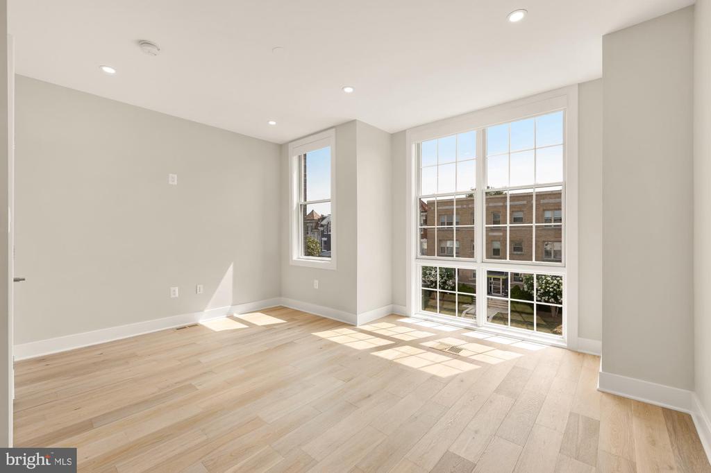 3532 1/2 13TH STREET NW Unit: 2