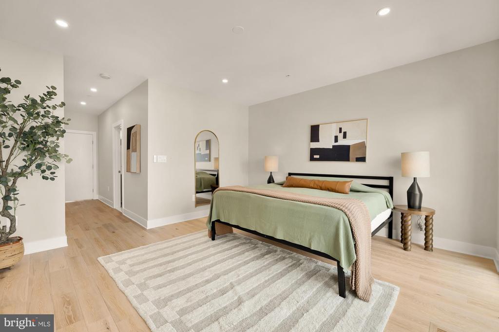 3532 1/2 13TH STREET NW Unit: 2