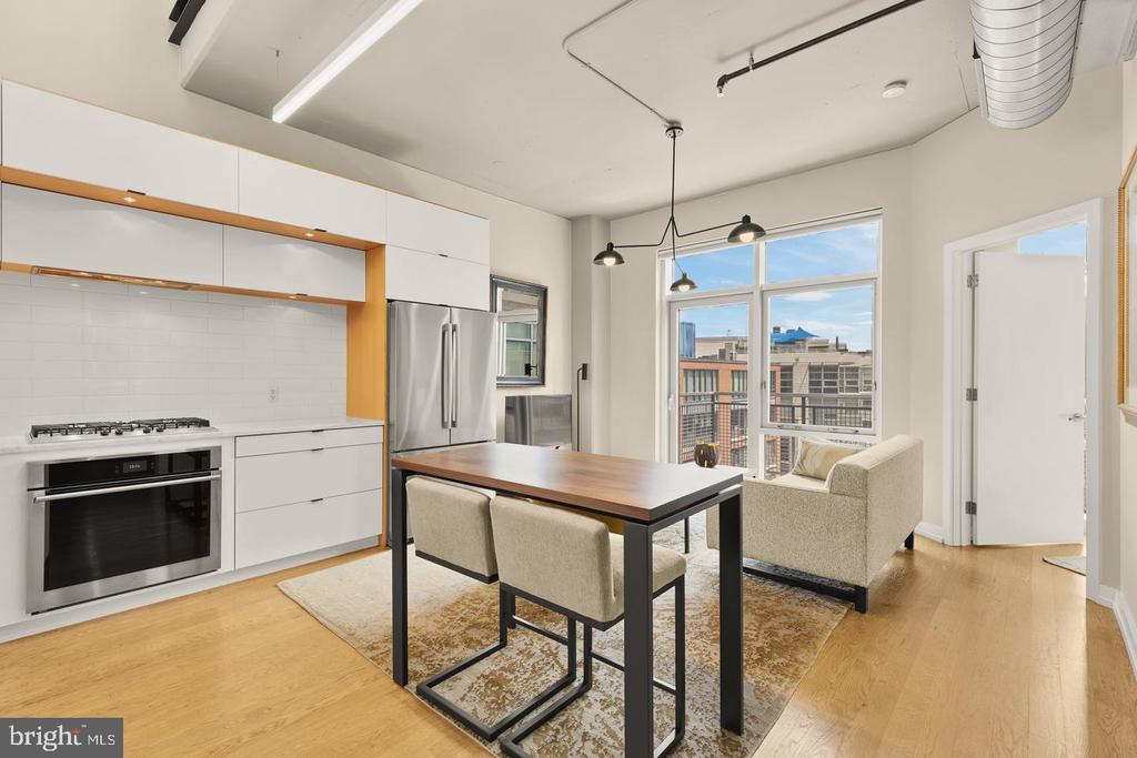 1515 15TH STREET NW Unit: 701