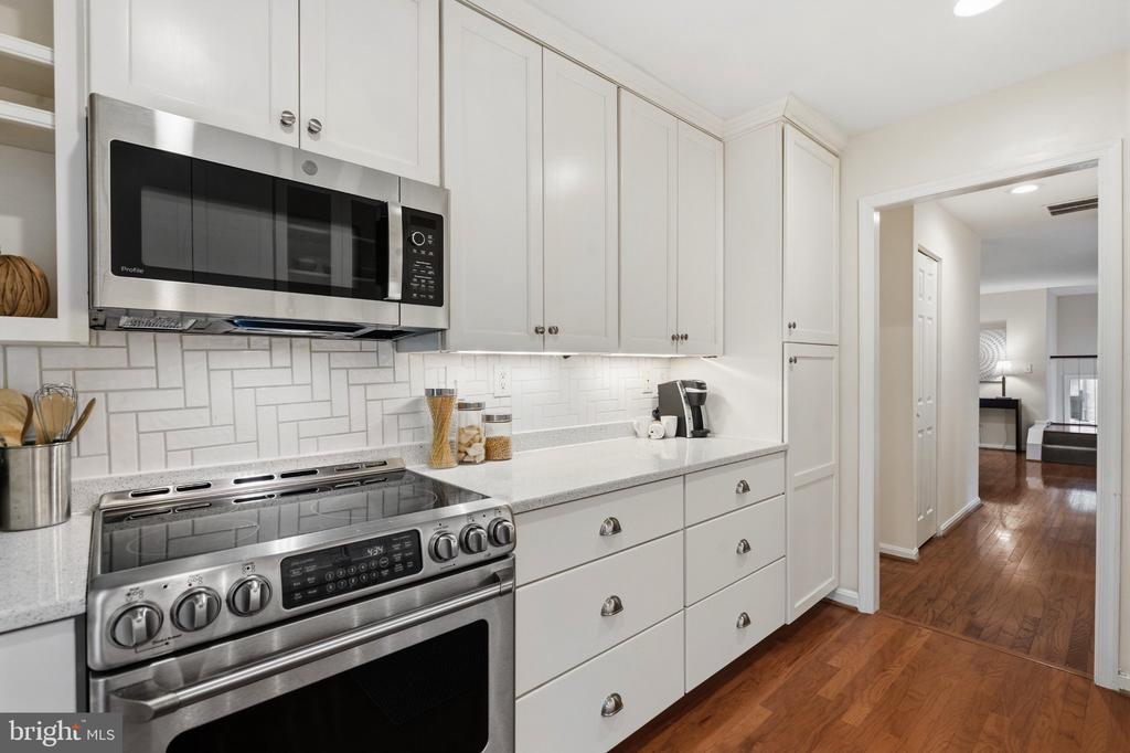 1325 13TH STREET NW Unit: 40