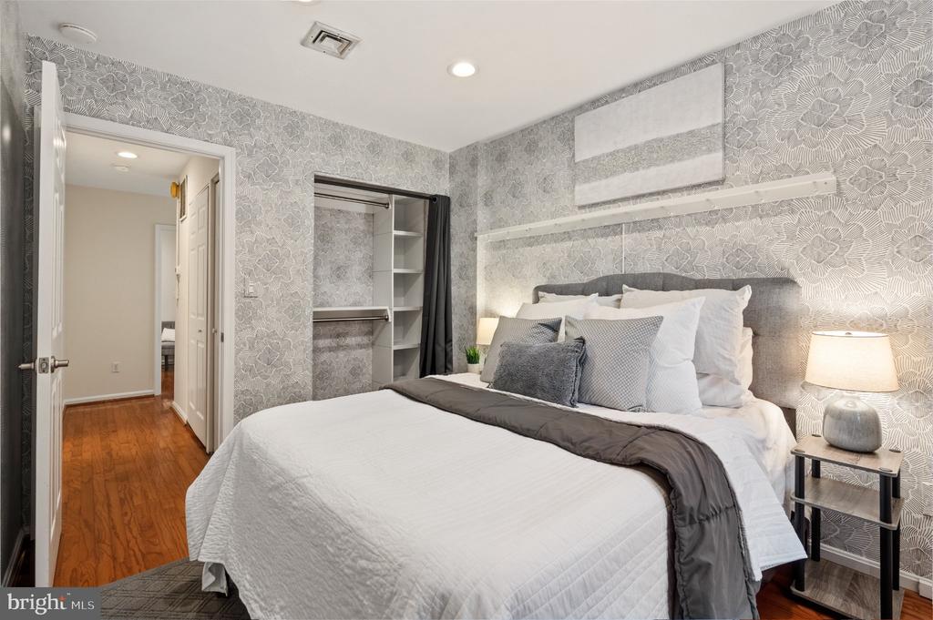 1325 13TH STREET NW Unit: 40
