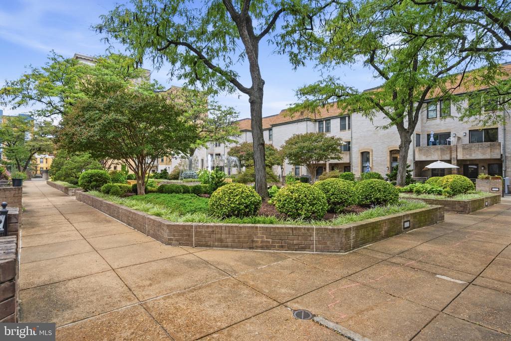 1325 13TH STREET NW Unit: 40